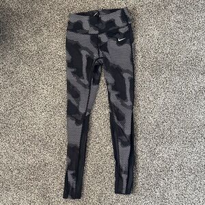Nike Geo Black and Gray Leggings
